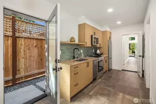 7342 20th Ave NW, Seattle, WA 98117 - Photo 27