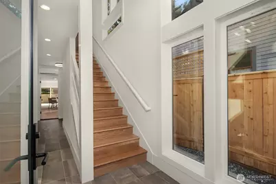 7342 20th Avenue NW, Seattle, WA 98117 - Photo 3