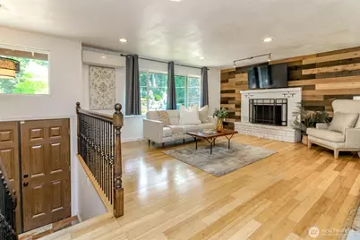 3510 W Tapps Drive E, Lake Tapps, WA 98391 - Photo 7