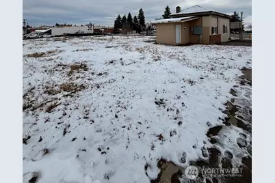 123 W Locust St, Waterville, WA 98858 - Photo 5