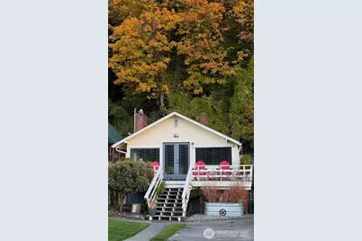 27728 Manzanita Beach Rd SW, Vashon, WA 98070 - Photo 1