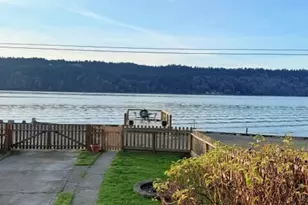 27728 Manzanita Beach Rd SW, Vashon, WA 98070 - Photo 3