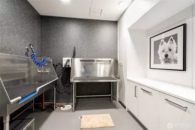 121 Stewart Street #1306, Seattle, WA 98101 - Photo 37