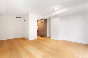 121 Stewart St, Seattle, WA 98101 - Photo 11