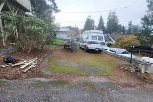 281 Maple St, Camano Island, WA 98282 - Photo 13