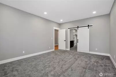 6145 Lake Saint Claire Drive SE, Olympia, WA 98513 - Photo 9