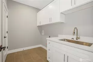 6145 Lake Saint Claire Dr SE, Olympia, WA 98513 - Photo 13