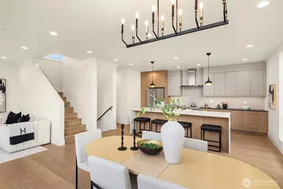 4420 1st Avenue NE, Seattle, WA 98105 - Photo 11