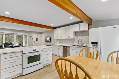 4915 Dogwood Drive, Everett, WA 98203 - Photo 13