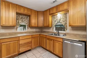 335 N Madison St, Monroe, WA 98272 - Photo 21