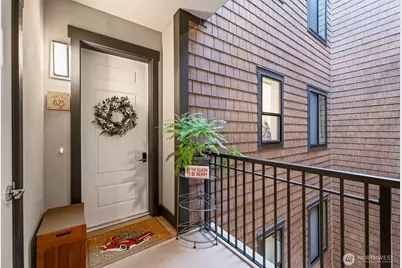 4907 Main Street #625, Tacoma, WA 98407 - Photo 5