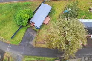 626 291st St Ct E, Roy, WA 98580 - Photo 3