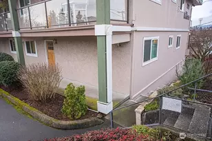 1717 E 16th St, Bremerton, WA 98310 - Photo 23