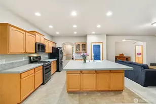 13708 143rd Ave E, Orting, WA 98360 - Photo 7