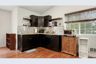 6201 Island Crest Way, Mercer Island, WA 98040 - Photo 29