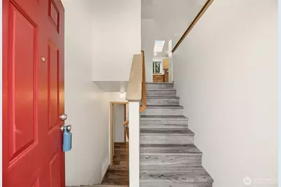 6219 56th Drive NE, Marysville, WA 98270 - Photo 3