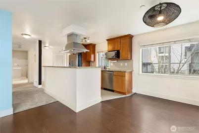 3204 81st Place SE #B202, Mercer Island, WA 98040 - Photo 9