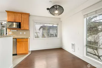 3204 81st Place SE #B202, Mercer Island, WA 98040 - Photo 11