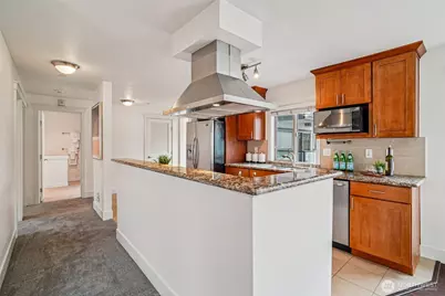 3204 81st Place SE #B202, Mercer Island, WA 98040 - Photo 5