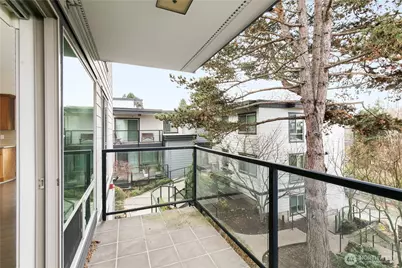 3204 81st Place SE #B202, Mercer Island, WA 98040 - Photo 23