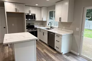 11676 Fry Ave SW, Port Orchard, WA 98367 - Photo 5