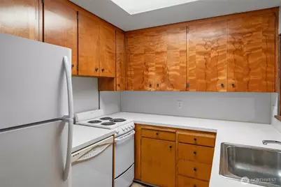 4338 SW Willow Street, Seattle, WA 98136 - Photo 9