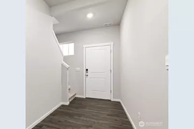 18726 Lipoma Place E, Puyallup, WA 98375 - Photo 3