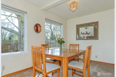 10221 132nd Avenue NE, Kirkland, WA 98033 - Photo 5