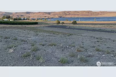 630 Vantage Bay Loop #98950, Ellensburg, WA 98926 - Photo 3