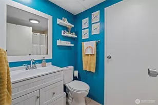 700 NW Crosby Ave, Oak Harbor, WA 98277 - Photo 23