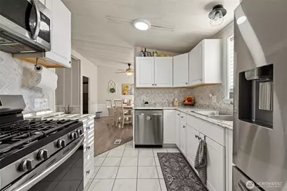 700 NW Crosby Avenue #19, Oak Harbor, WA 98277 - Photo 15