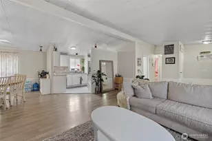 700 NW Crosby Ave, Oak Harbor, WA 98277 - Photo 9