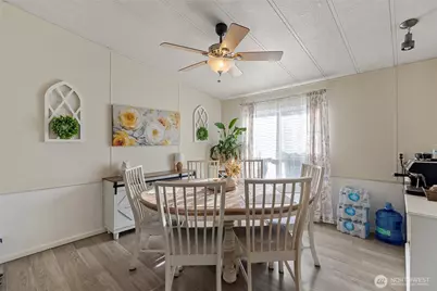 700 NW Crosby Avenue #19, Oak Harbor, WA 98277 - Photo 11