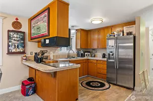 1024 S 59th St, Tacoma, WA 98408 - Photo 7