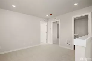 2401 160th St NE, Marysville, WA 98271 - Photo 9