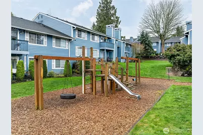 16817 Larch Way #D207, Lynnwood, WA 98037 - Photo 25