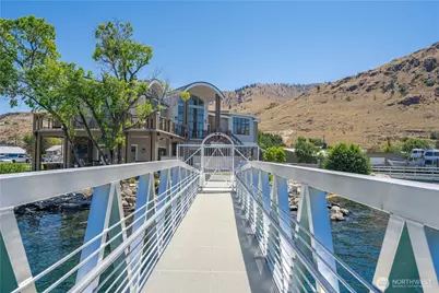1350 W Woodin Avenue #CDE2, Chelan, WA 98816 - Photo 9