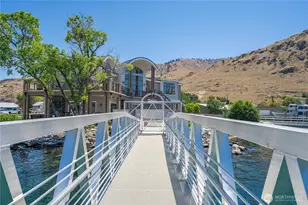 1350 W Woodin Ave, Chelan, WA 98816 - Photo 9