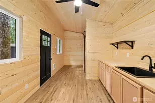 56115 Kernahan Rd E, Ashford, WA 98304 - Photo 13