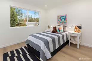 12528 SE 70th St, Newcastle, WA 98056 - Photo 25