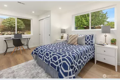 12528 SE 70th Street, Newcastle, WA 98056 - Photo 29