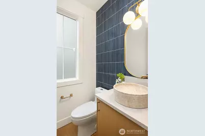 13131 NE 87th Lane, Kirkland, WA 98033 - Photo 9