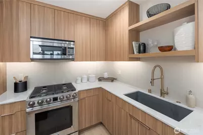 614 5th Avenue S #C101, Edmonds, WA 98020 - Photo 13