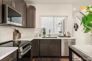 12002 20th Street NE, Seattle, WA 98125 - Photo 11