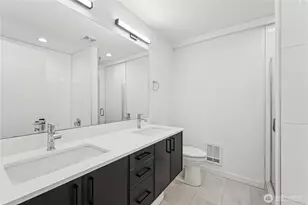 909 Hiawatha Pl S, Seattle, WA 98144 - Photo 17