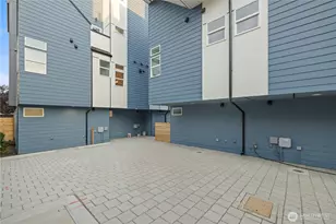 1208 C NW 83rd St, Seattle, WA 98117 - Photo 23