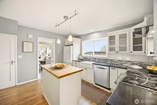 6706 38th Ave SW, Seattle, WA 98126 - Photo 13