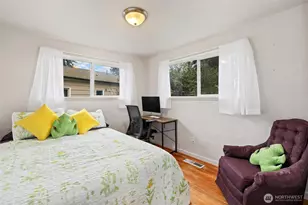 1211 Stillwell St NE, Olympia, WA 98516 - Photo 9