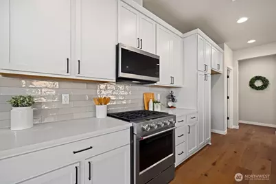 8225 73rd Place NE, Marysville, WA 98270 - Photo 7