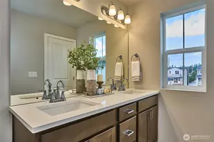 18527 SE 271st Ct, Covington, WA 98042 - Photo 17